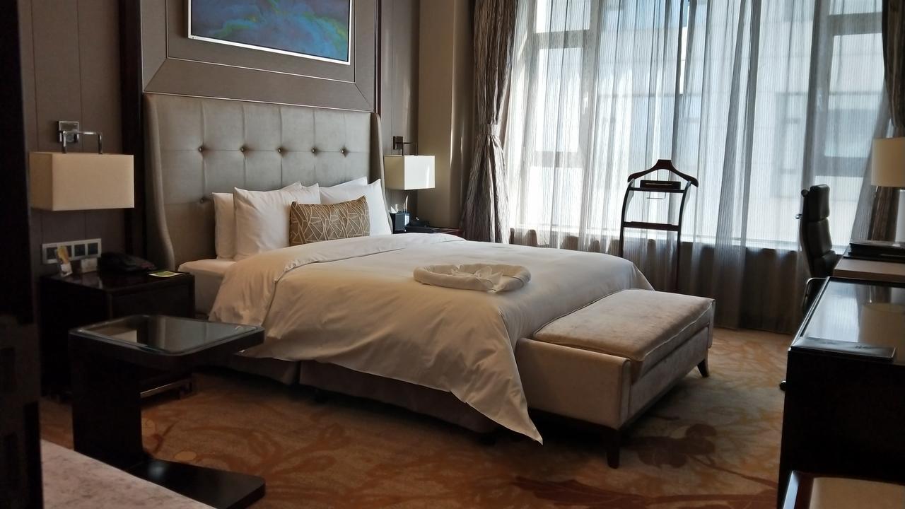 Xi'An Tanglong International Hotel Exterior photo